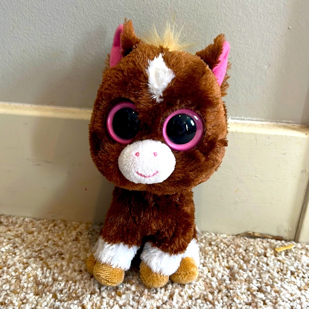 Dakota the horse beanie boo